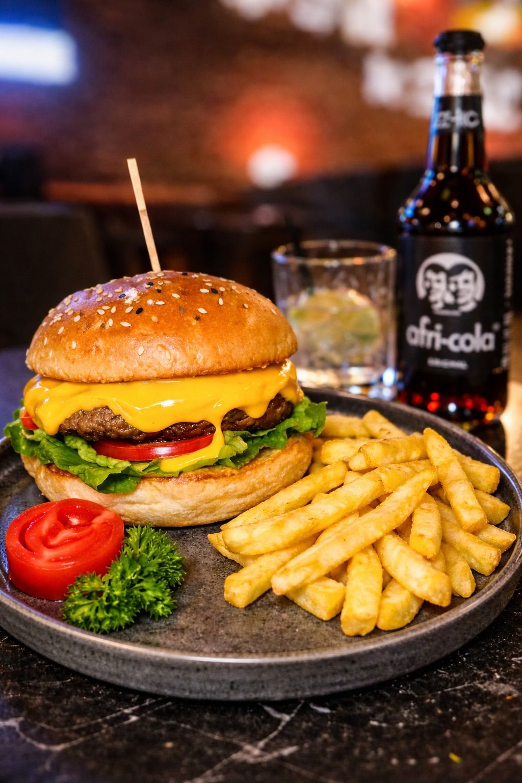 Cheeseburger (a,g) – 10.90